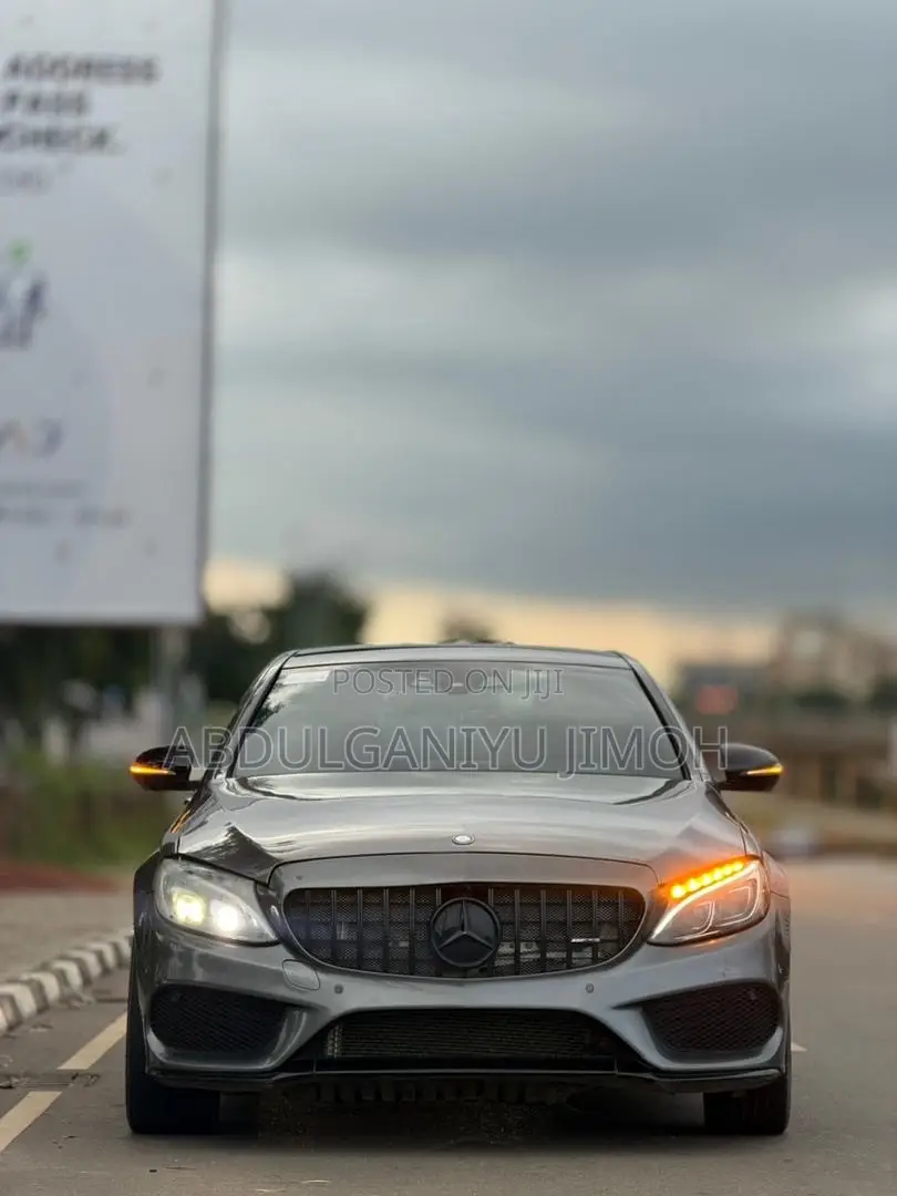 Mercedes-Benz C43 2017 Gray