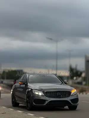 Mercedes-Benz C43 2017 Gray