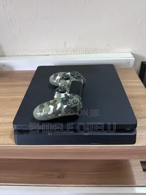 UK Used PS4 Slim