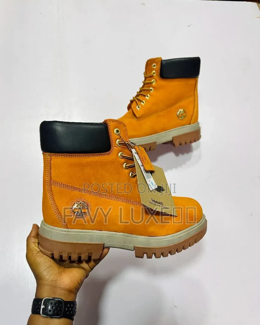 Timberland Chunky Sole Boot✅