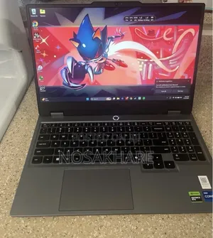 Laptop Lenovo LOQ 15AHP10 16GB Intel Core i7 SSD 512GB