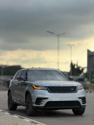 Land Rover Range Rover Velar 2018 Silver