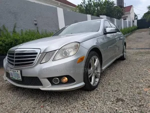 Mercedes-Benz E350 2009 Gray