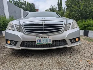 Mercedes-Benz E350 2009 Gray