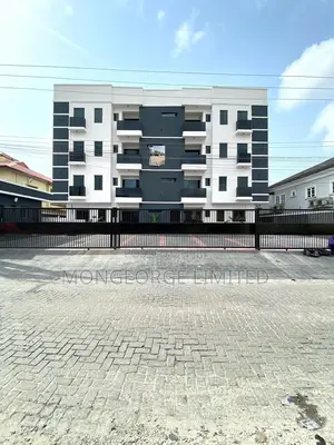 3bdrm Apartment in Lekki for sale