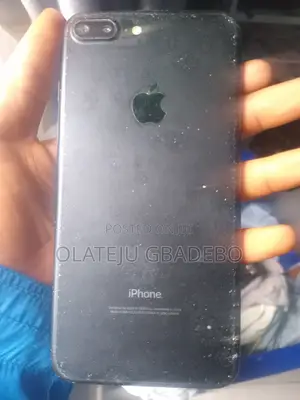 Apple iPhone 7 Plus 32 GB Black