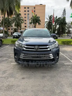 Toyota Highlander 2019 Gray