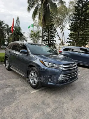 Toyota Highlander 2019 Gray
