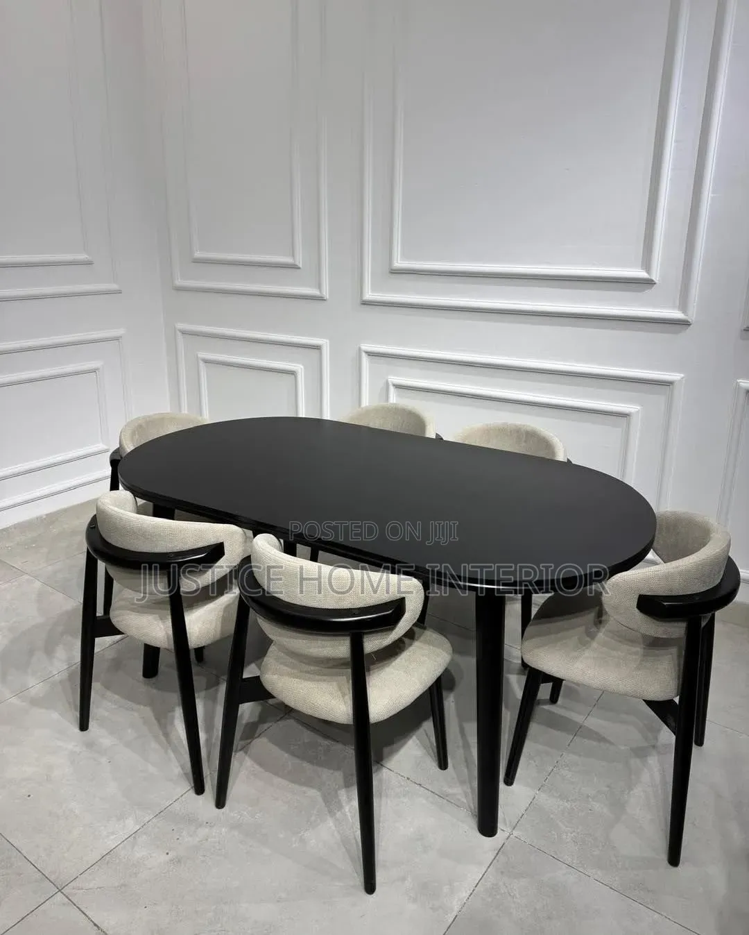 Modern Dinning Table and Chairs