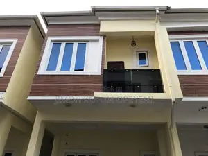 4bdrm Duplex in Highlink Royal, VGC / Ajah for rent