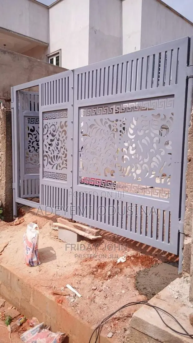 Home Sliding Entry Gate