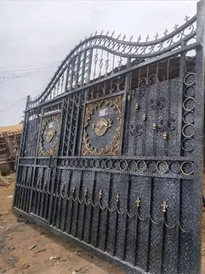 Home Sliding Entry Gate