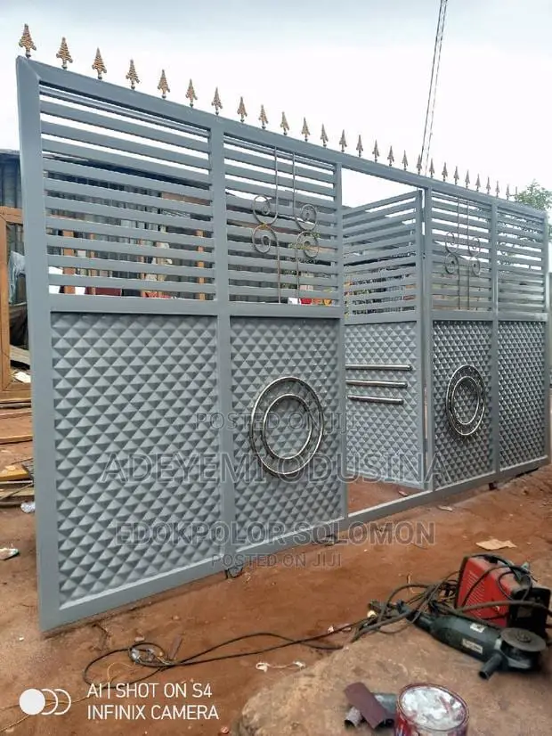 Home Sliding Entry Gate