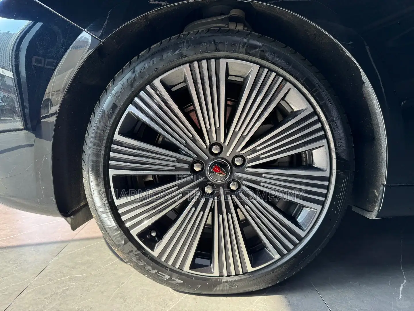 Hongqi E-HS9 2025 Black