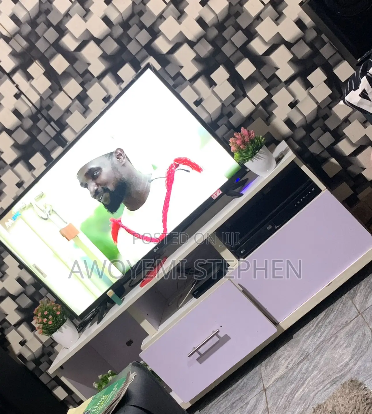 LG Led 45 Inch Television