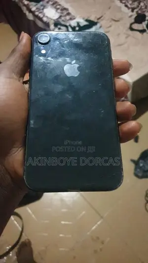 Apple iPhone XR 64 GB Black
