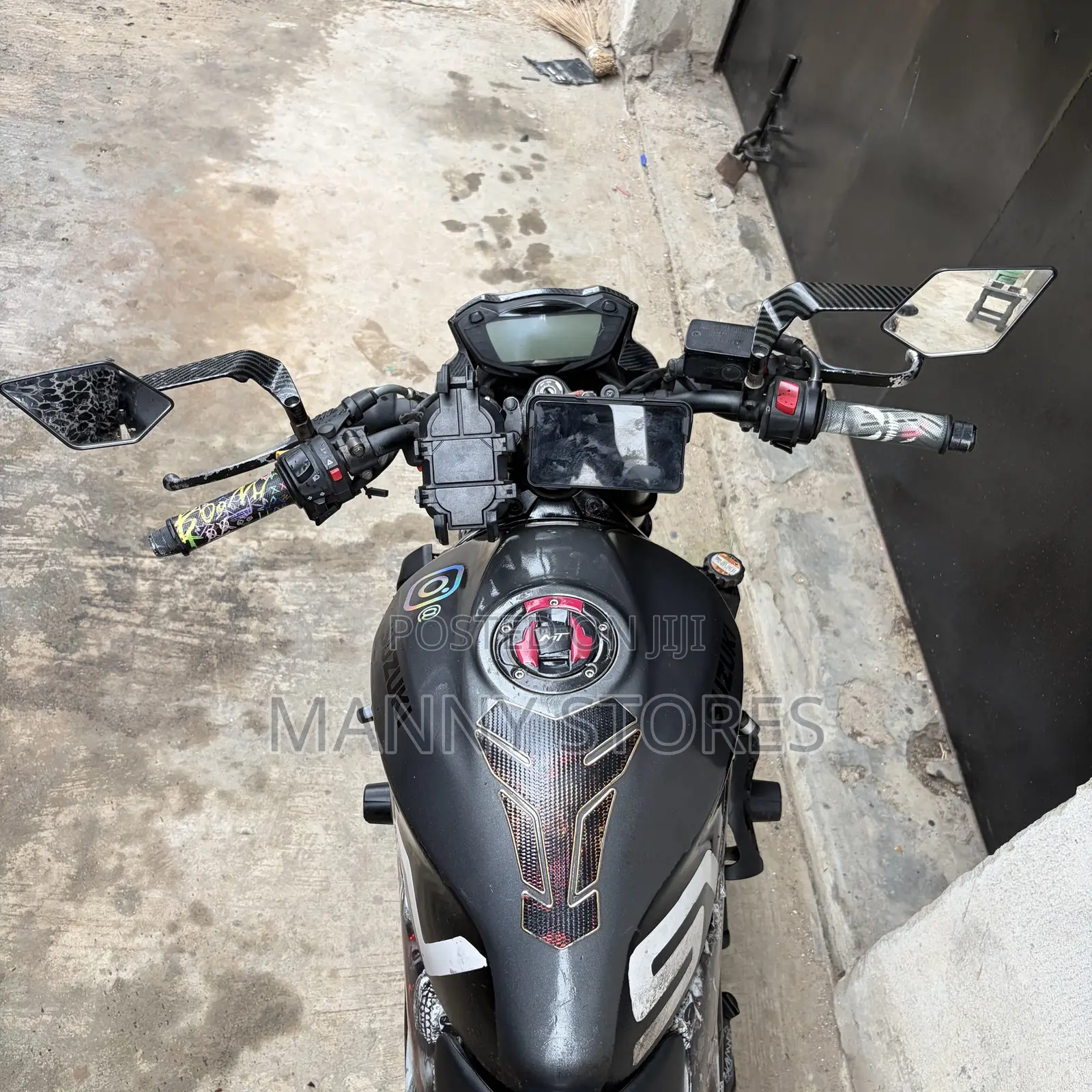 Suzuki 2017 Black