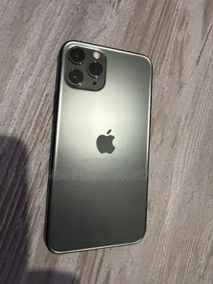 Apple iPhone 11 Pro Max 64 GB Green