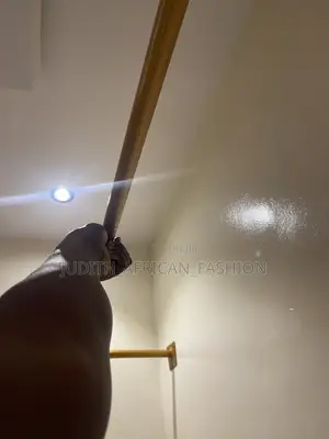Wall Hanger Pole for Office