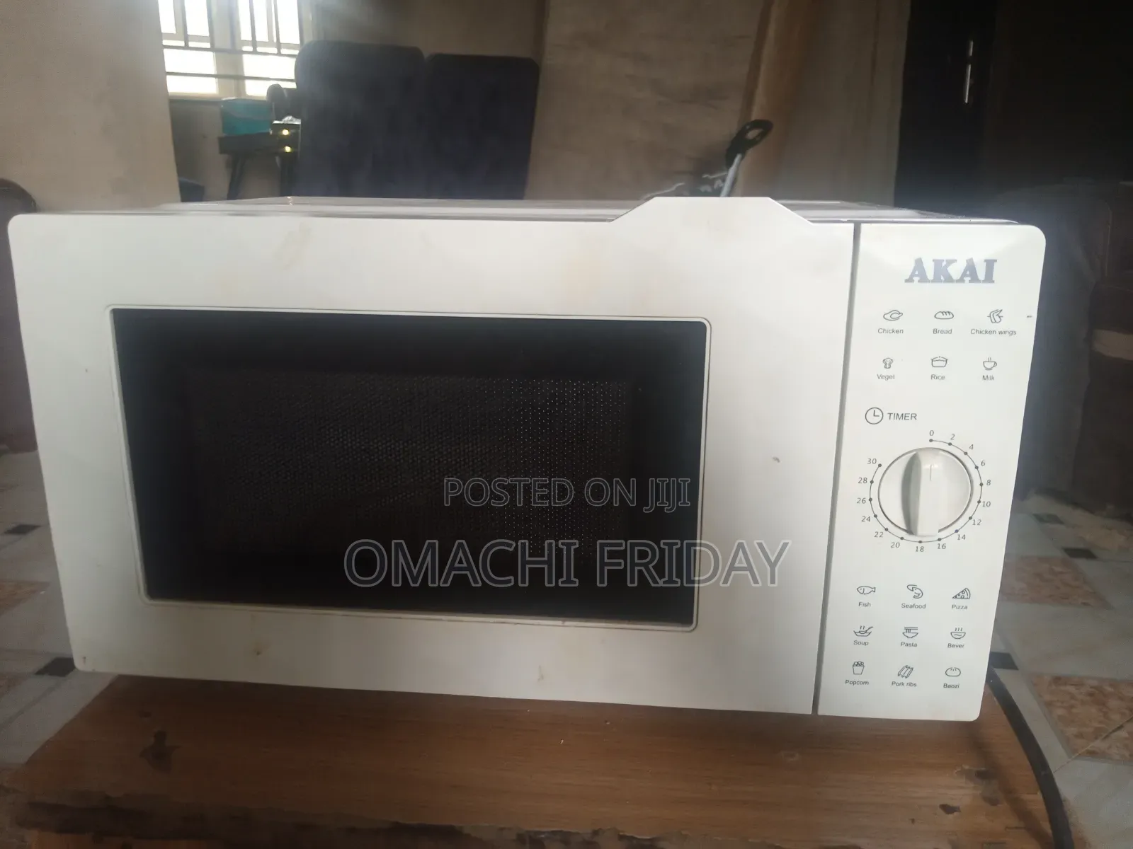 AKAI Microwave