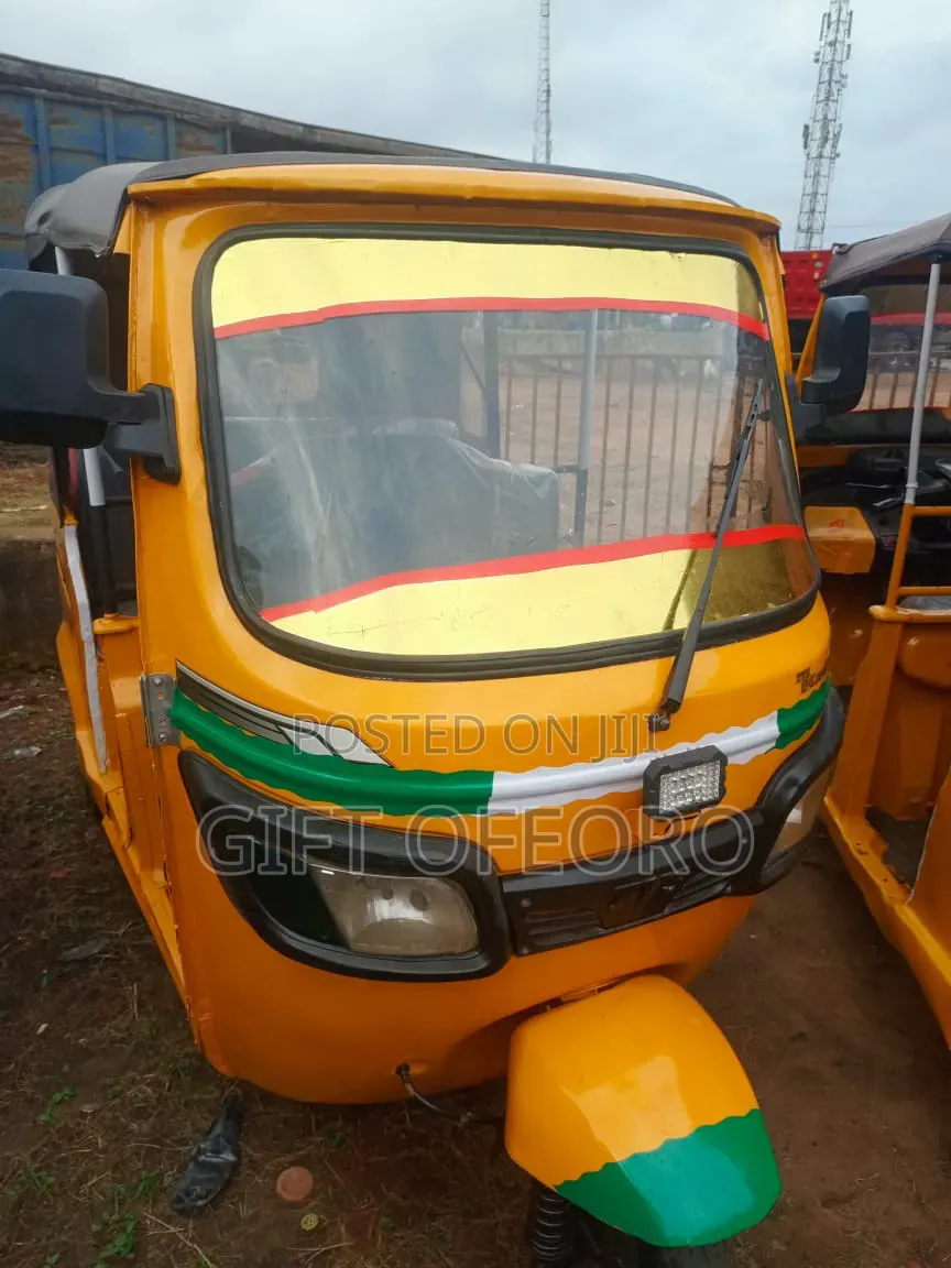 TVS 2015 Yellow