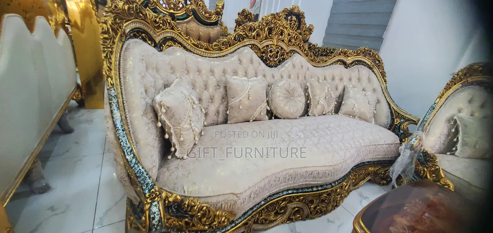 Royal Luxury Sofa