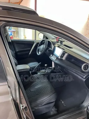 Toyota RAV4 2013 Brown