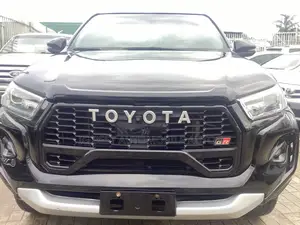Toyota Hilux 2023 Black