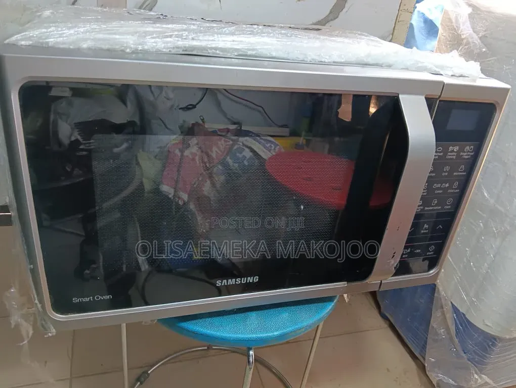 30L Samsung Microwave Digital