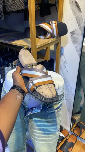 Palm Slippers