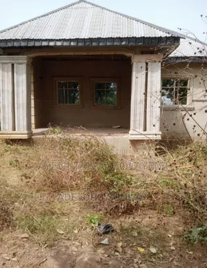 3bdrm Apartment in Along General, Ikere for sale