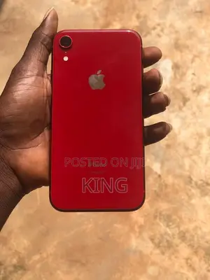 Apple iPhone XR 64 GB Red