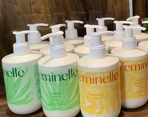 Oriflame Feminelle Intimate Wash (300ml Pump Bottle)