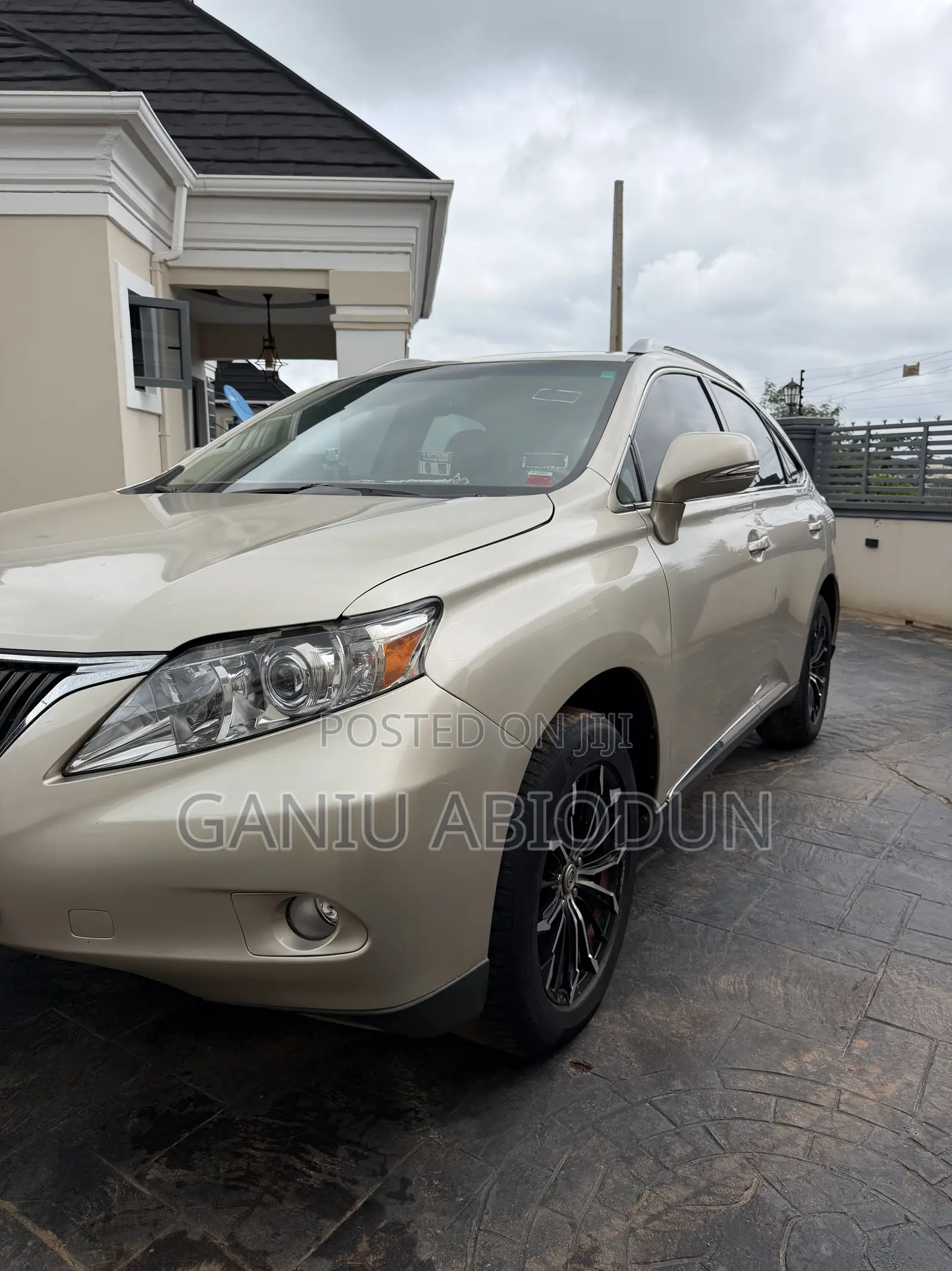 Lexus RX 2012 Gold