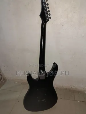 Electric Lead Guitar (Yamaha)