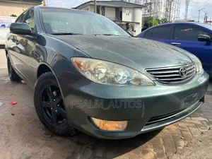 Toyota Camry LE 4dr Sedan (2.4L 4cyl 5A) 2006 Green
