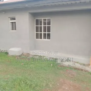3bdrm Bungalow in Gra, Enugu for rent