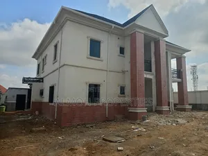 3bdrm Apartment in Sabon Lugbe for rent