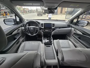 Honda Pilot 2017 Gray