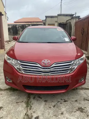 Toyota Venza 2011 Red