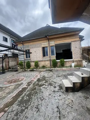 4bdrm Bungalow in Carribbean Estate, Benin City for rent