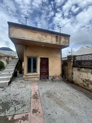 4bdrm Bungalow in Carribbean Estate, Benin City for rent