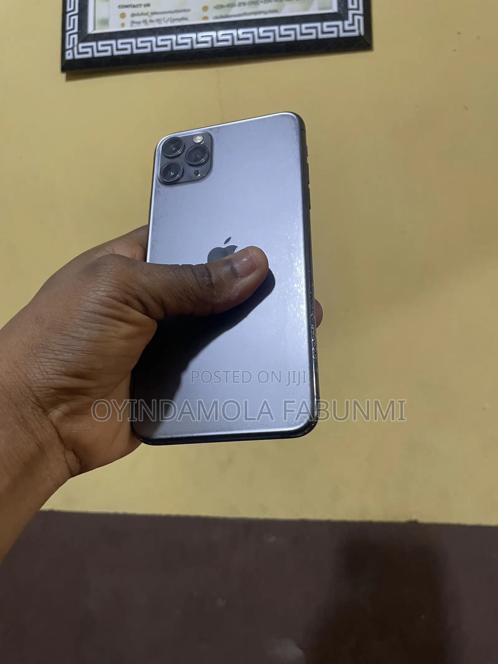 Apple iPhone 11 Pro Max 64 GB Black