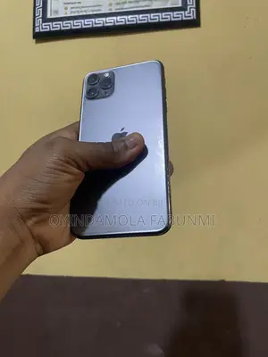 Apple iPhone 11 Pro Max 64 GB Black