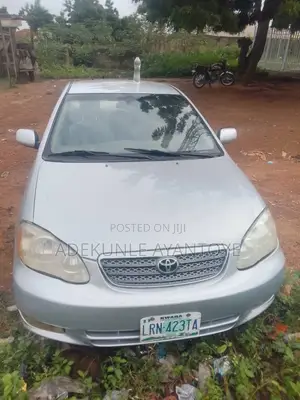 Toyota Corolla Sedan 2003 Silver