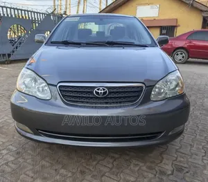 Toyota Corolla 2005 Gray