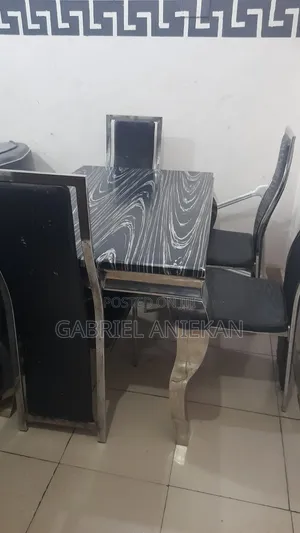 Neatly Used Dinning Set for Sale