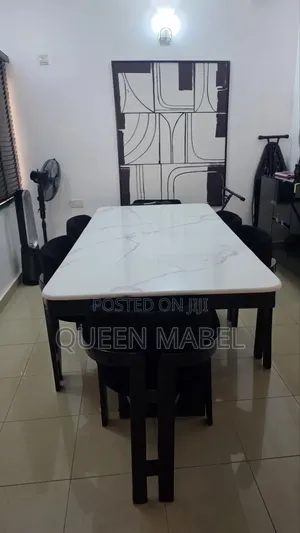 6 Seater Dining Table