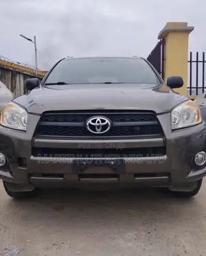Toyota RAV4 2.5 4x4 2010 Green