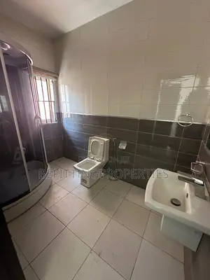 3bdrm Apartment in Parkview Estate for rent
